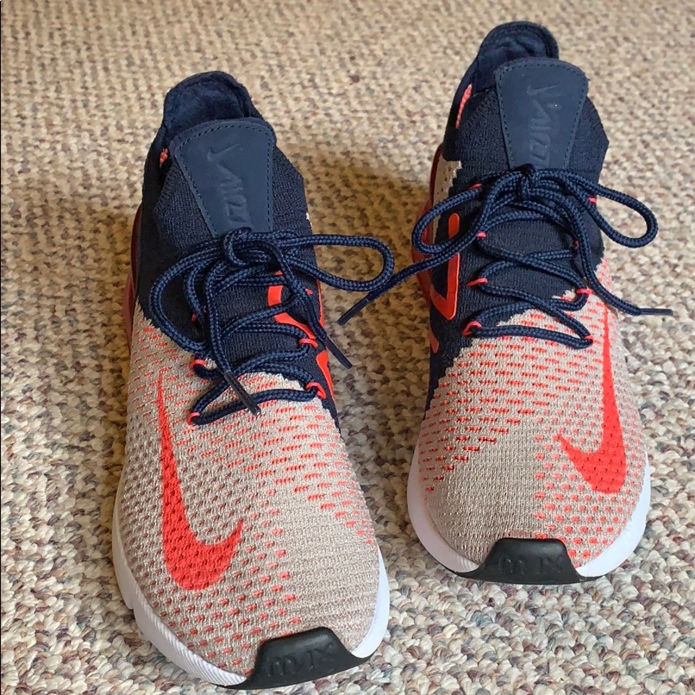 Nike air max 270 flyknit size 7